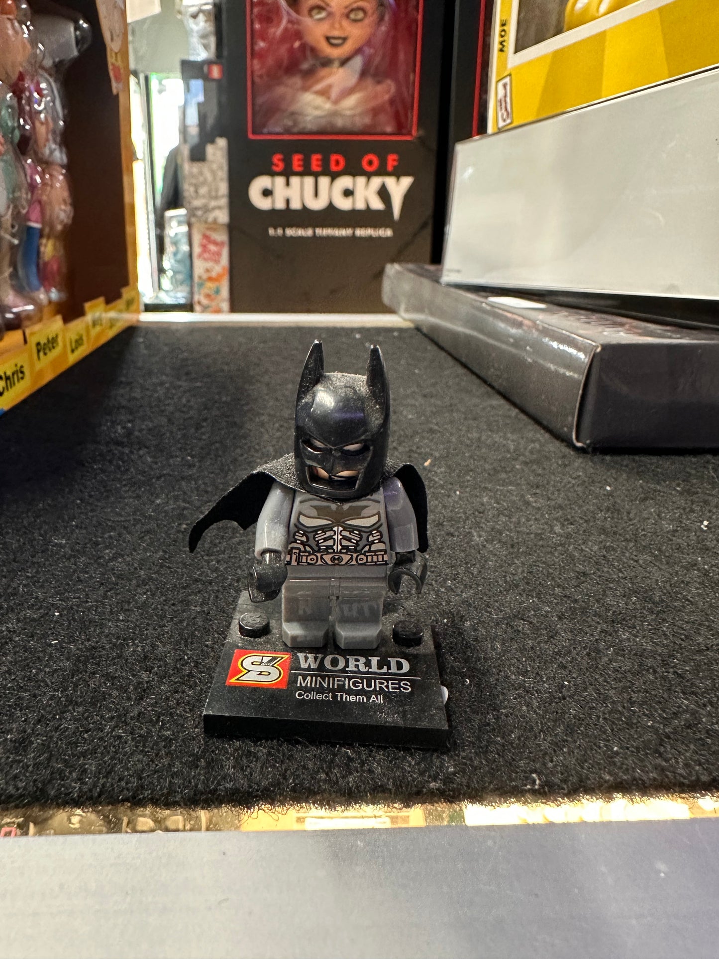 BATMAN LEGO MINI FIGS