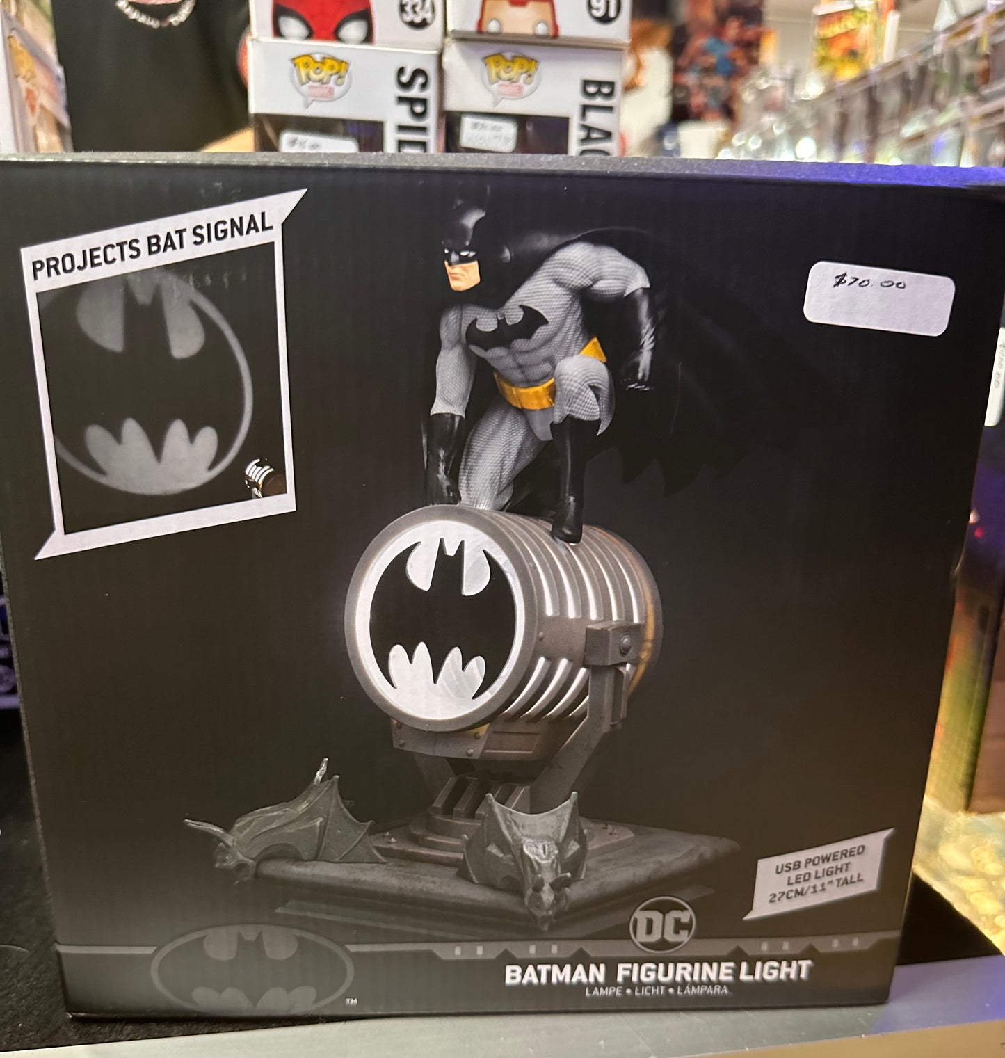 DC BATMAN FIGURINE LIGHT