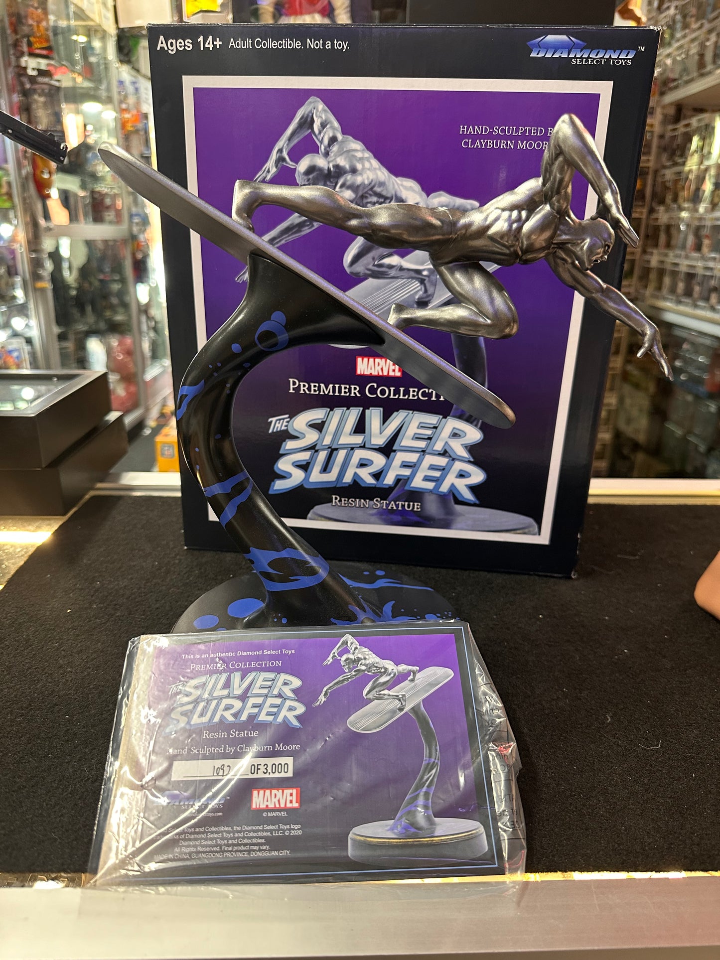 THE SILVER SURFER RESIN STATUE 1092/3000