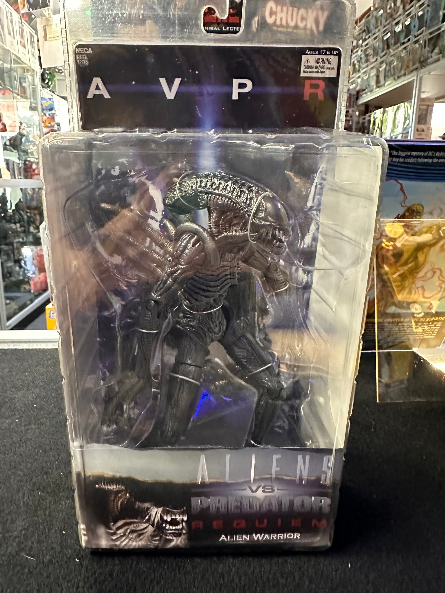 ALIEN VS PREATOR REQUIEM ALIEN WARRIOR