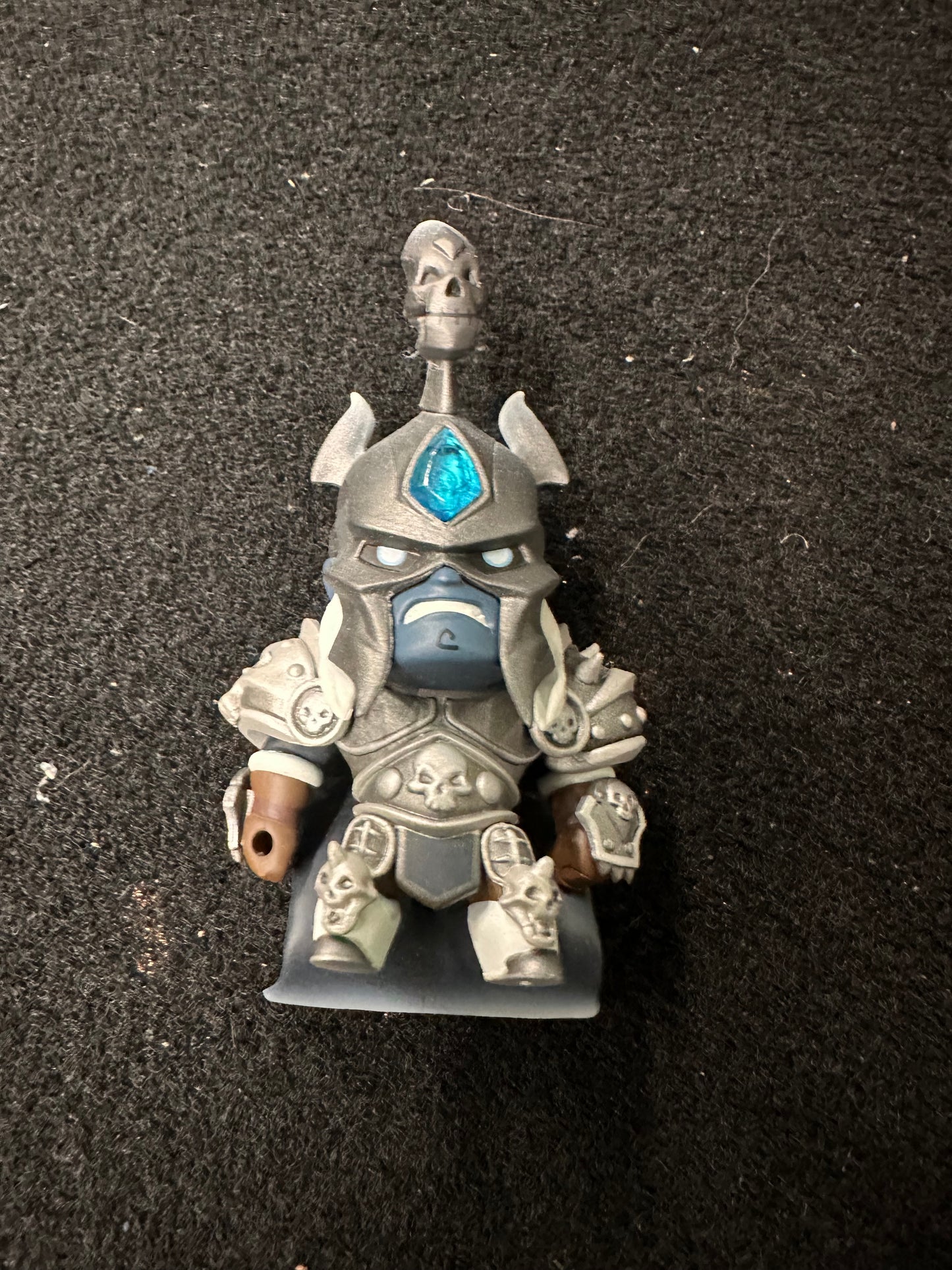 WORLD OF WARCRAFT ARTHAS LICH KING FIGURE