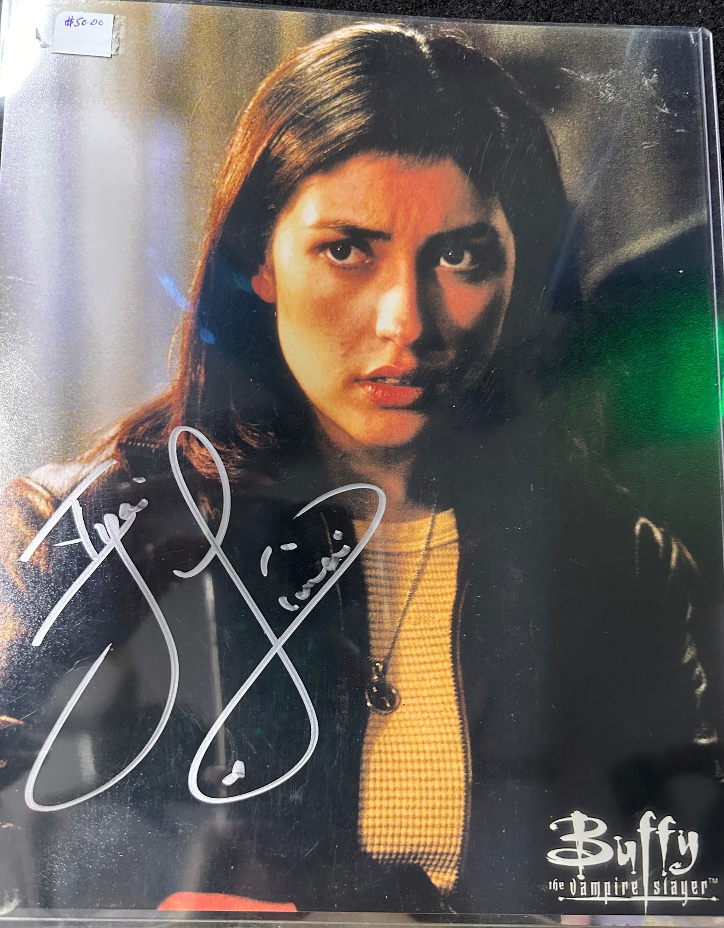 BUFFY THE VAMPIRE SLAYER - LYARI LIMON/ KENNEDY AUTOGRAPH WITH C.O.A