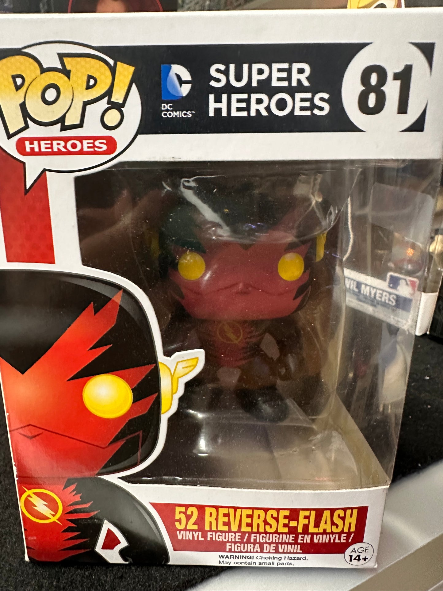 FUNKO POP DC SUPER HEREOS 52 REVERSE FLASH #81