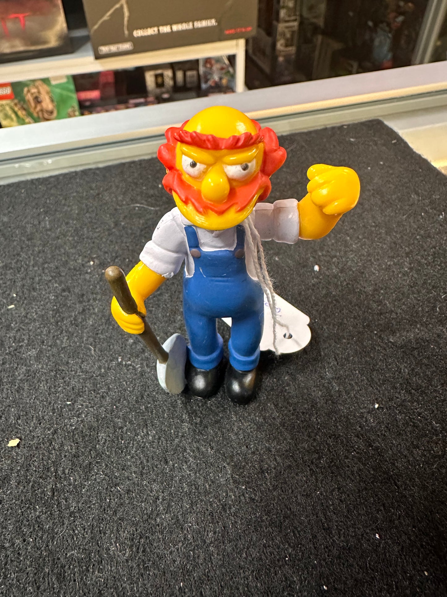 THE SIMPSONS GROUNDKEEPER WILLIE FIGURE