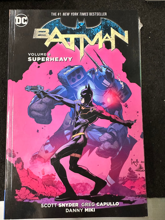 DC BATMAN SUPERHEAVY VOL 8