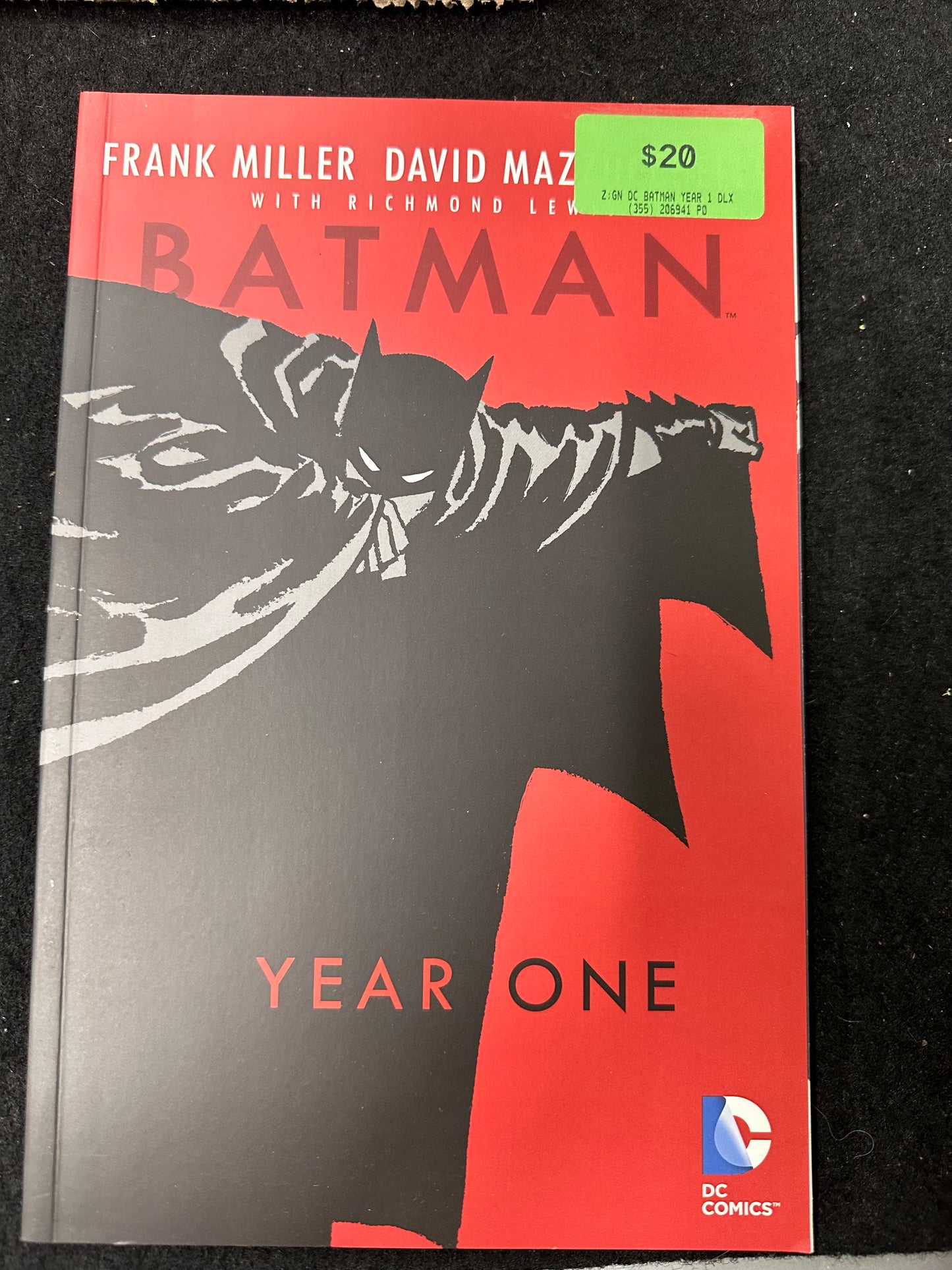 DC COMICS BATMAN YEAR ONE