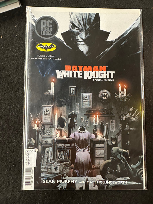 DC BLACK LABEL BATMAN WHITE KNIGHT SPECIAL EDITION