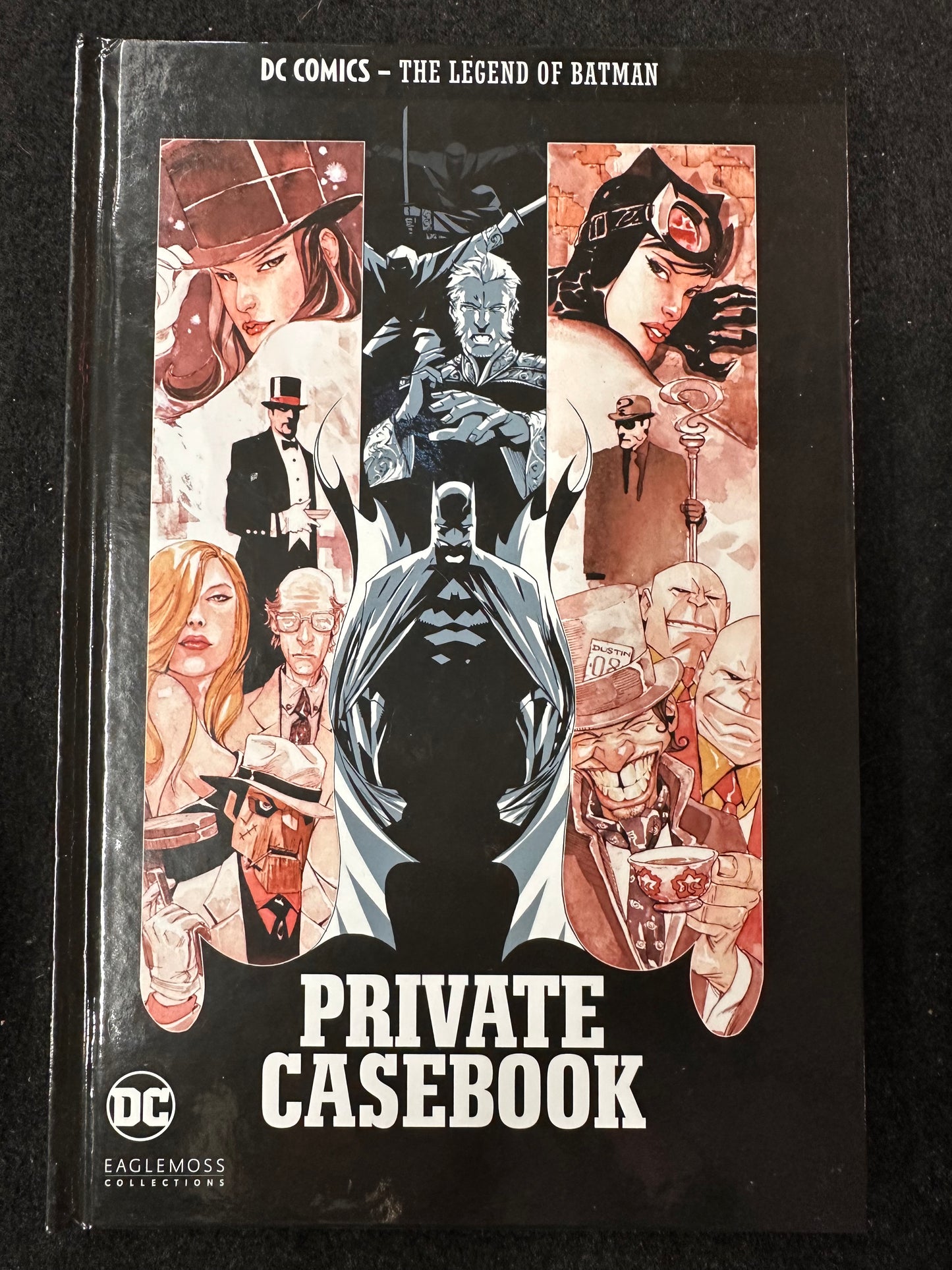 DC COMICS GRAPHIC NOVEL COLLECTION THE LEGEND OF BATMAN - PRIVATE CASEBOOK