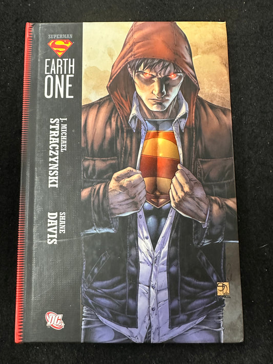 SUPERMAN EARTH ONE