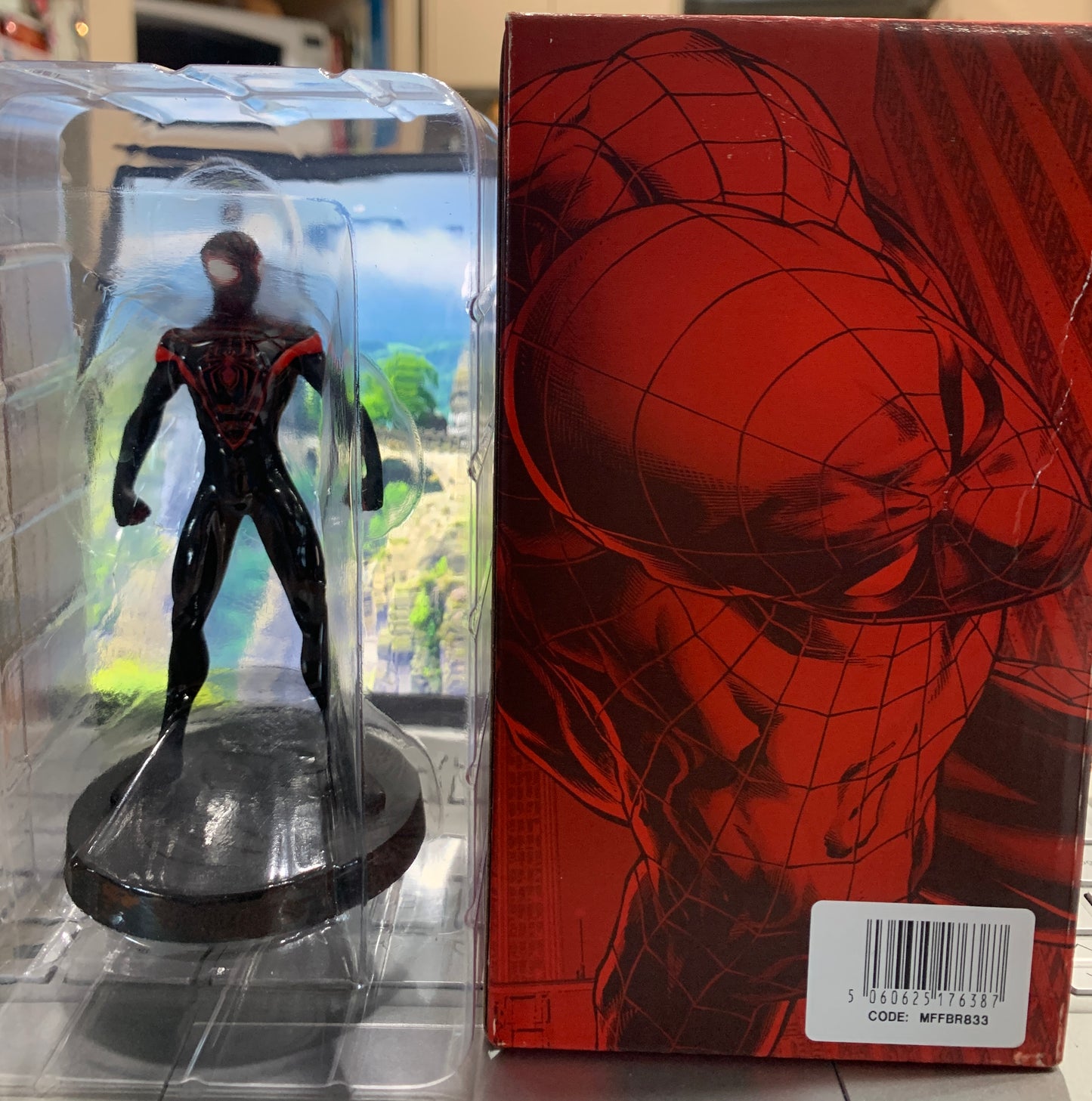 Miles Morales Spider-Man Eaglemoss statue marvel