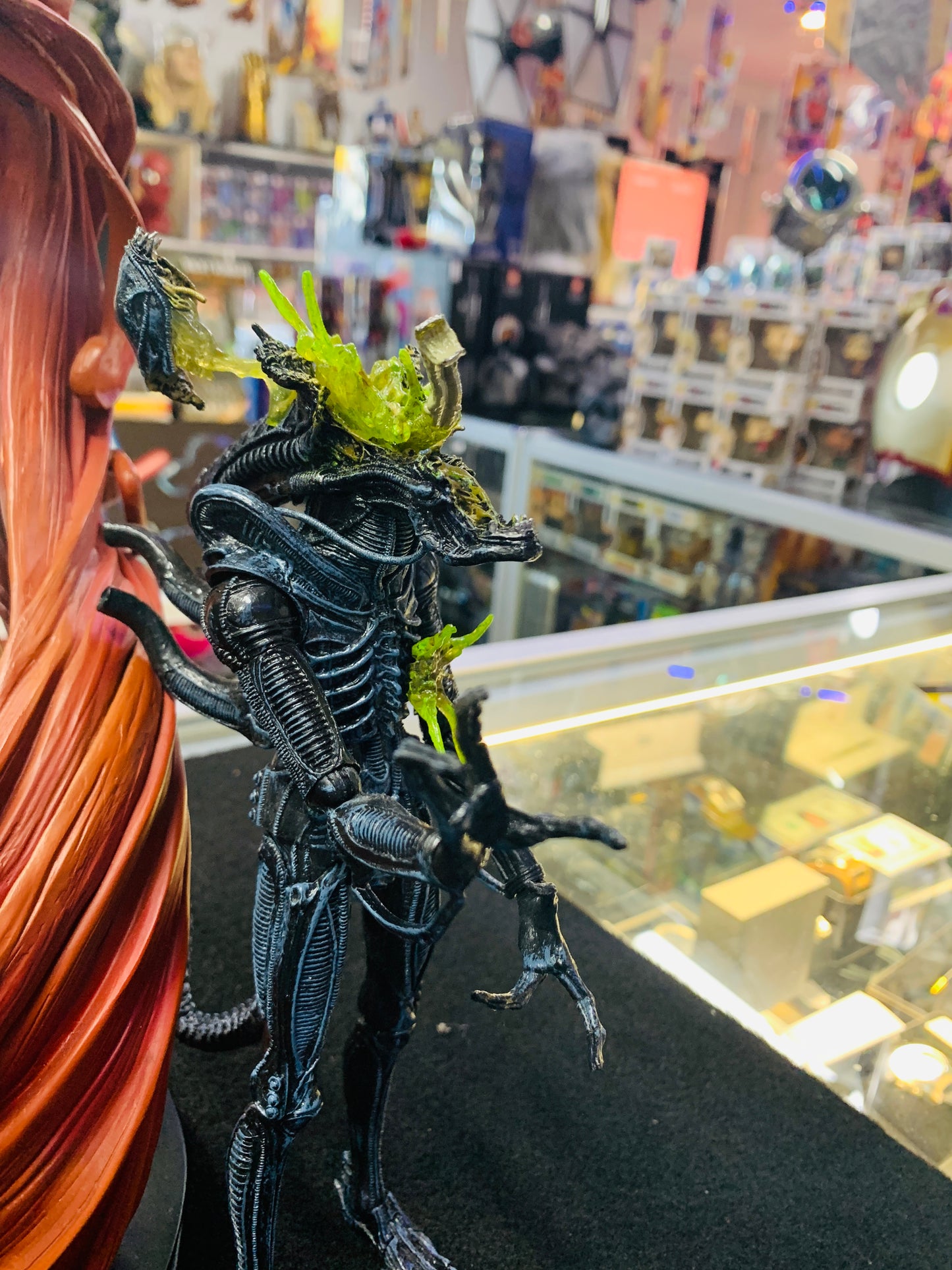 Alien battle damage no box 7 inch Neca