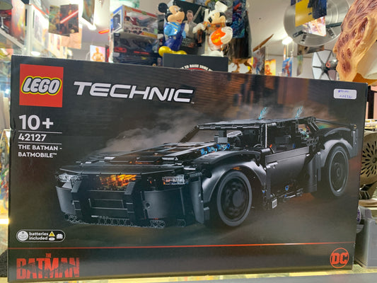 The Batman bat mobile LEGO