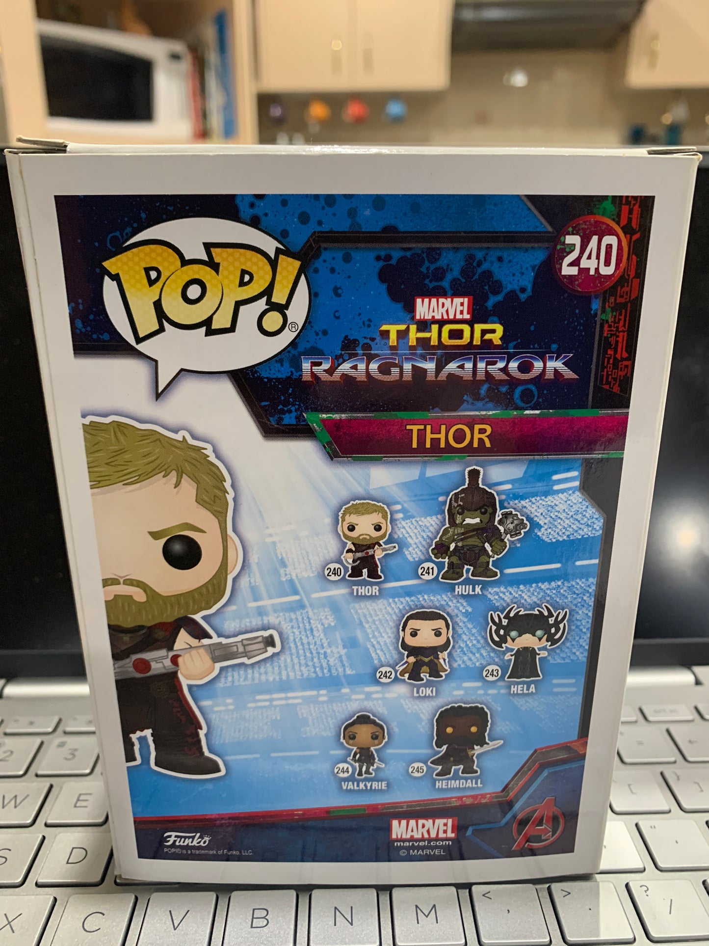 Pop vinyl Thor Ragnarok 240 slight dent on top of the box