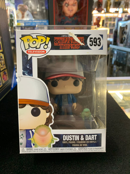 Pop funko stranger things 593 Dustin and Dart damage box as per picture