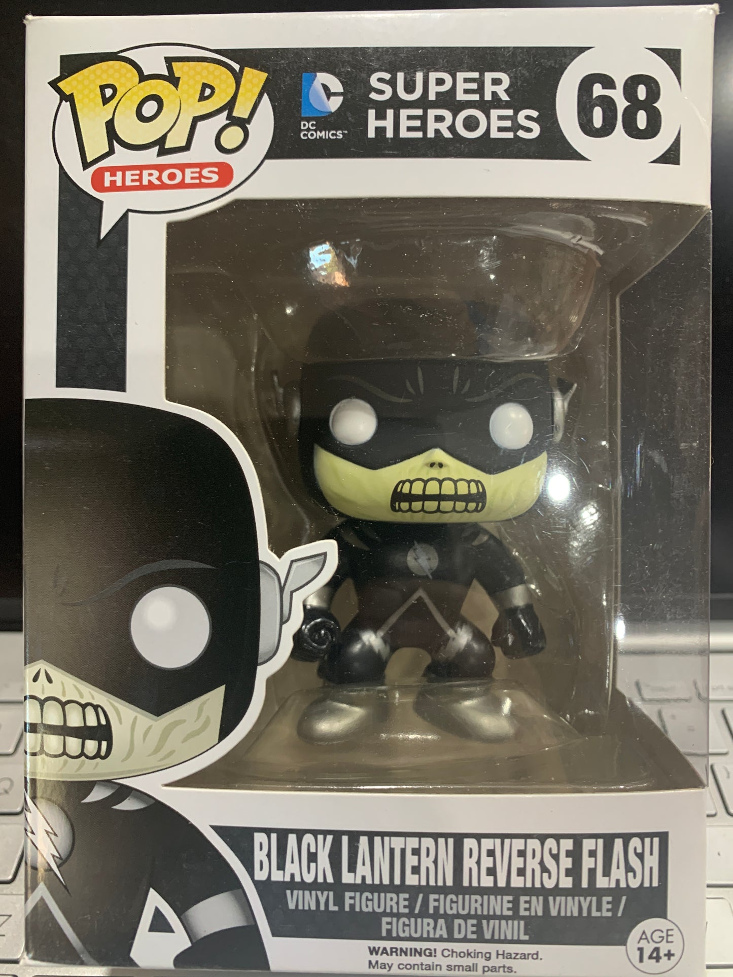 Pop vinyl super heroes black lantern reverse flash 68