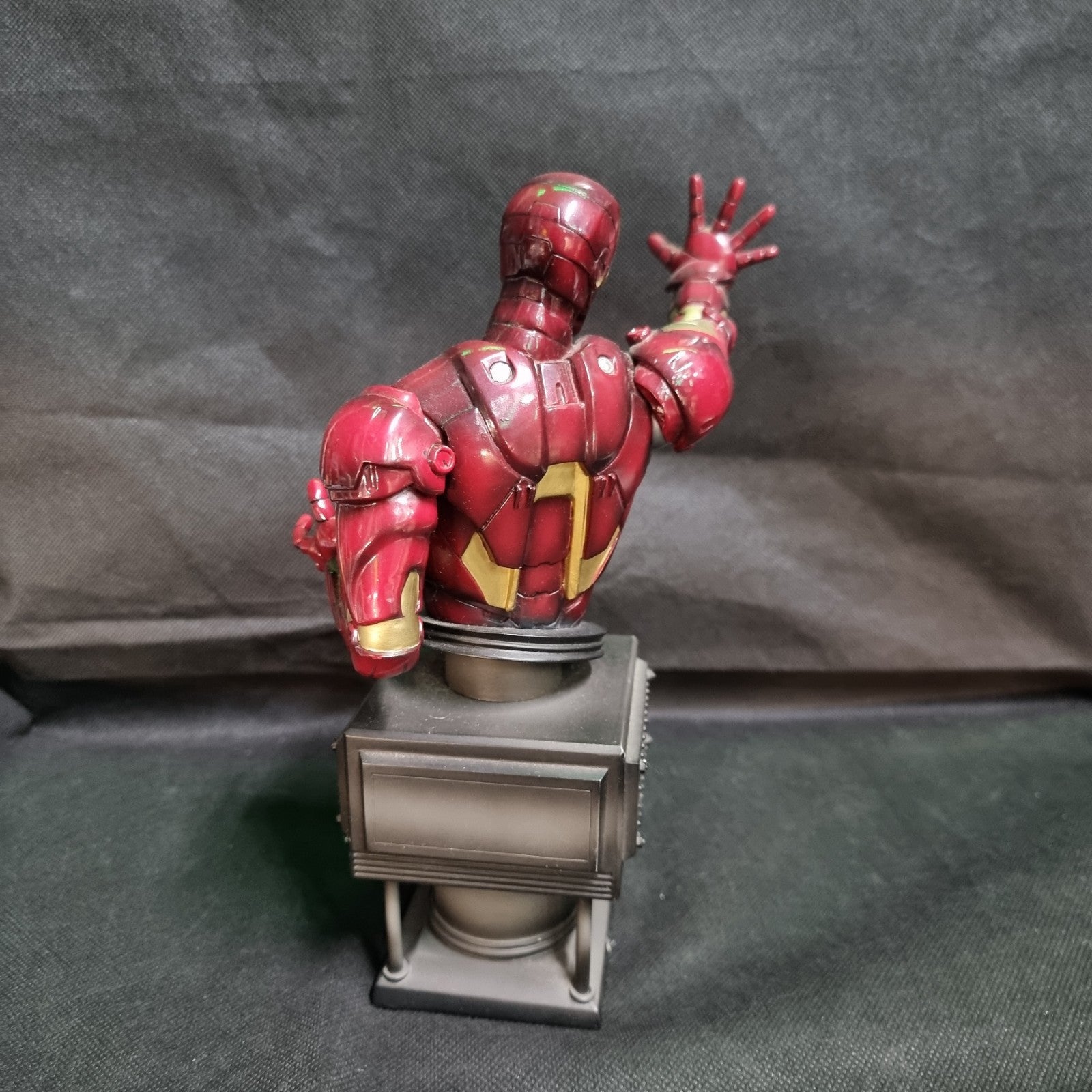 Marvel Studios IRON MAN fine art bust Kotobukiya lights up~Avengers 0892/2500