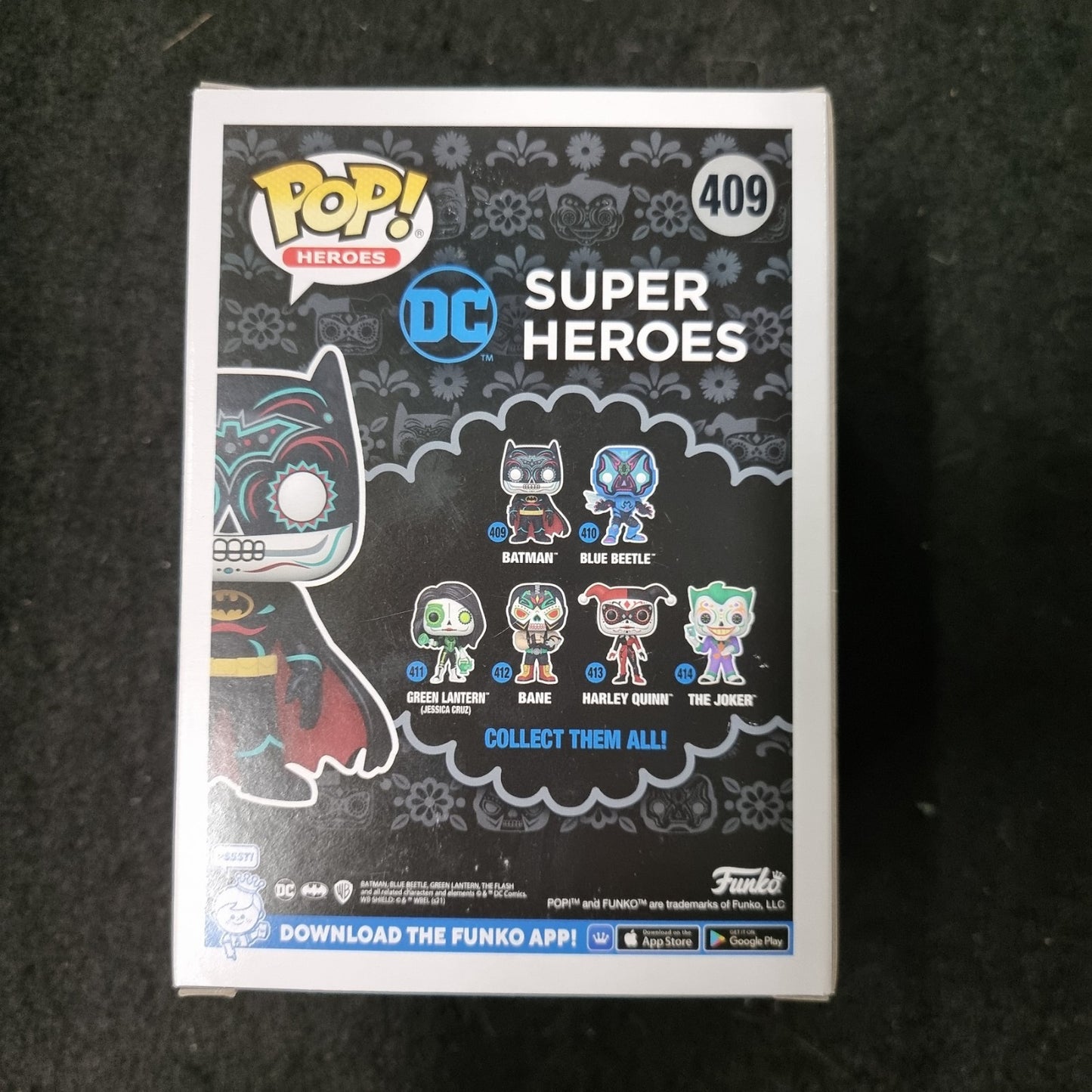 Funko Pop! Vinyl: DC Comics - Batman (Glows in the Dark) -Special Edition