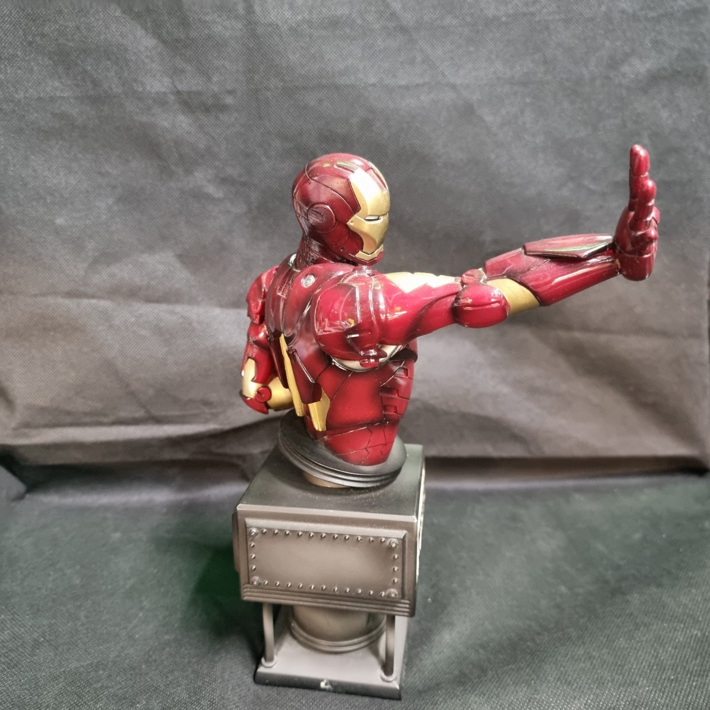 Marvel Studios IRON MAN fine art bust Kotobukiya lights up~Avengers 0892/2500