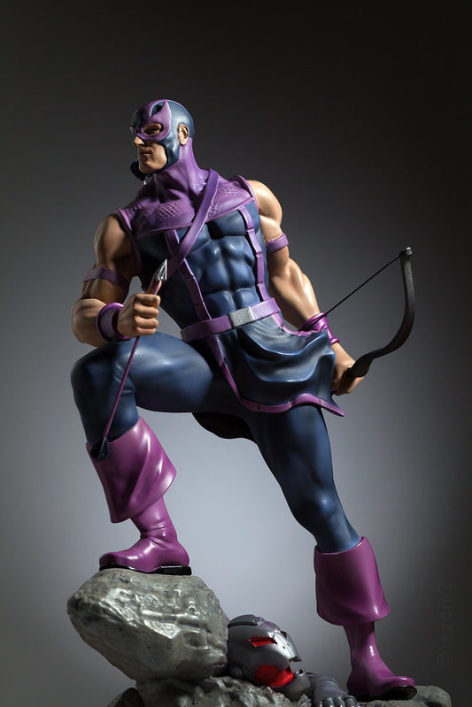 Marvel Hawkeye Classic Avengers Fine Art Statue