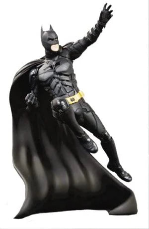 THE BATMAN STATUE – THE DARK KNIGHT – DC DIRECT