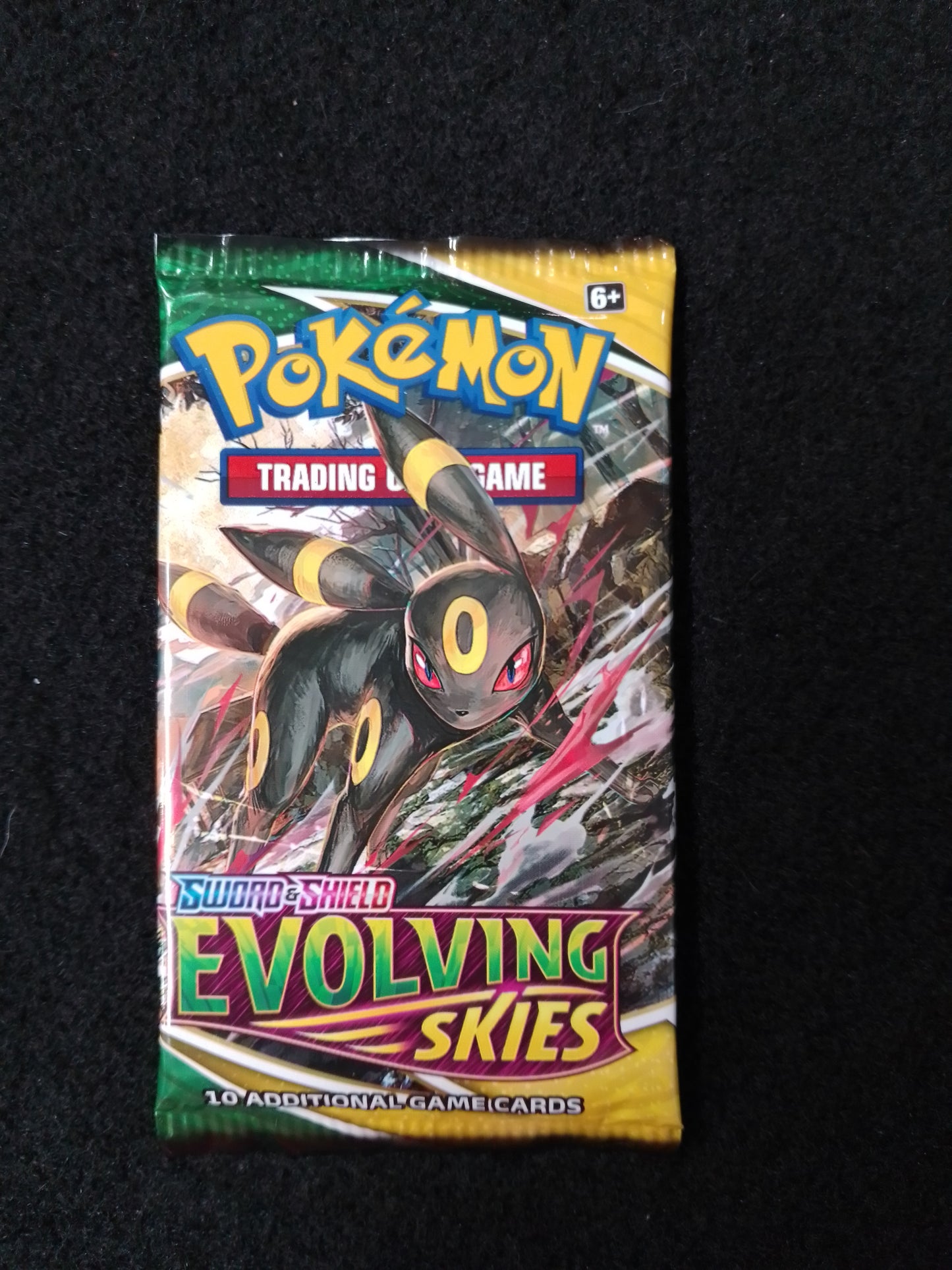 Pokemon Sword And Shield Evolving Skies Card Pack - N05524