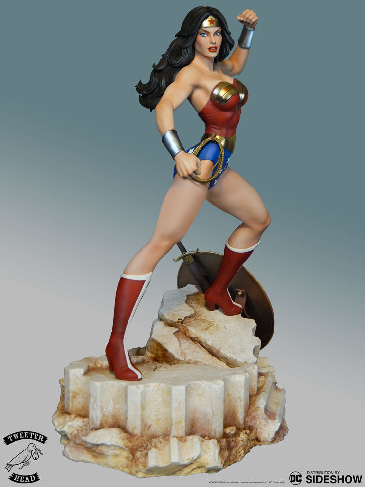 Wonder Woman Super Powers Collection Maquette by Tweeterhead