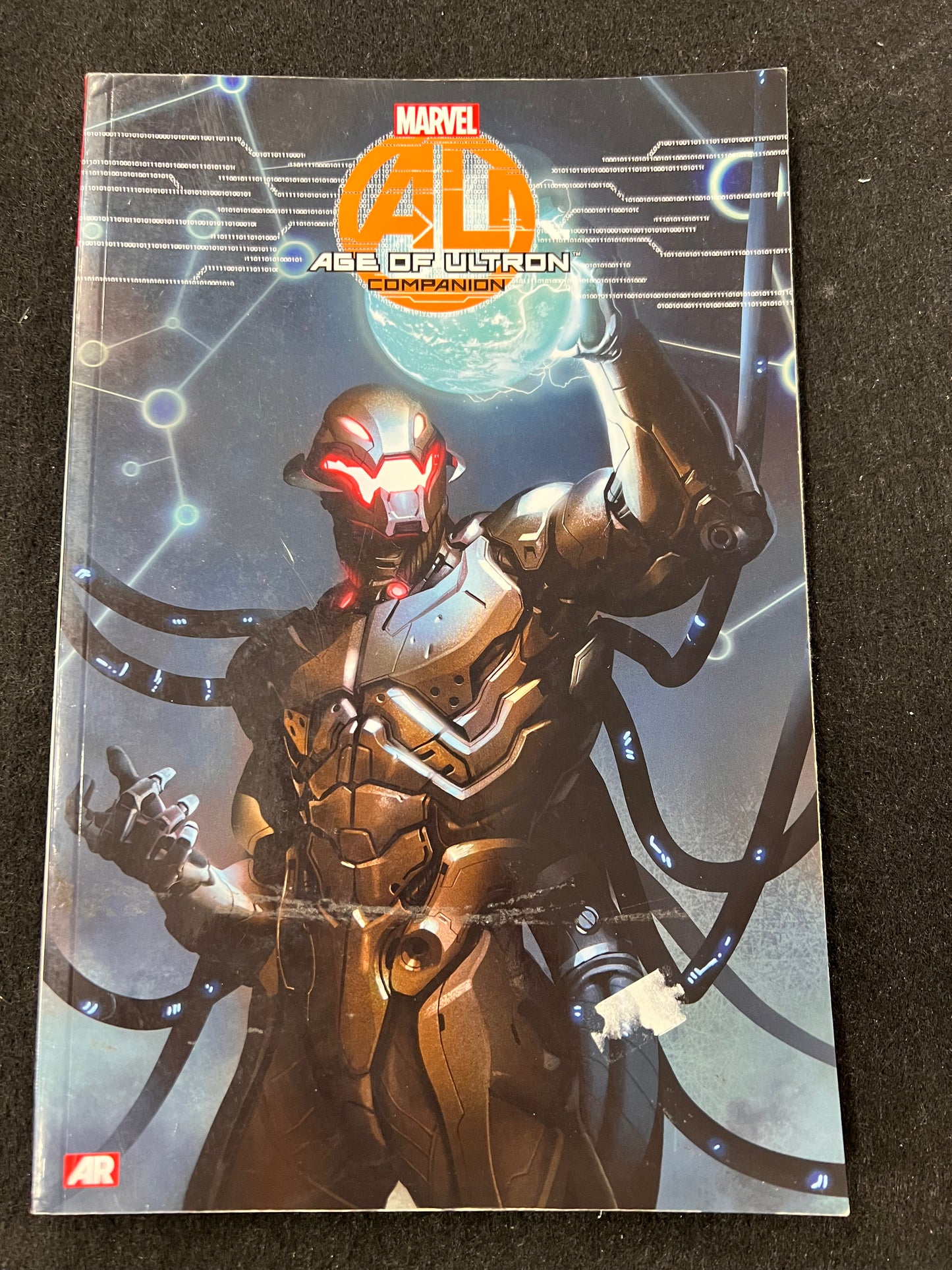 Age of Ultron Companion Softcover graphic Novel (b2) Marvel Avengers