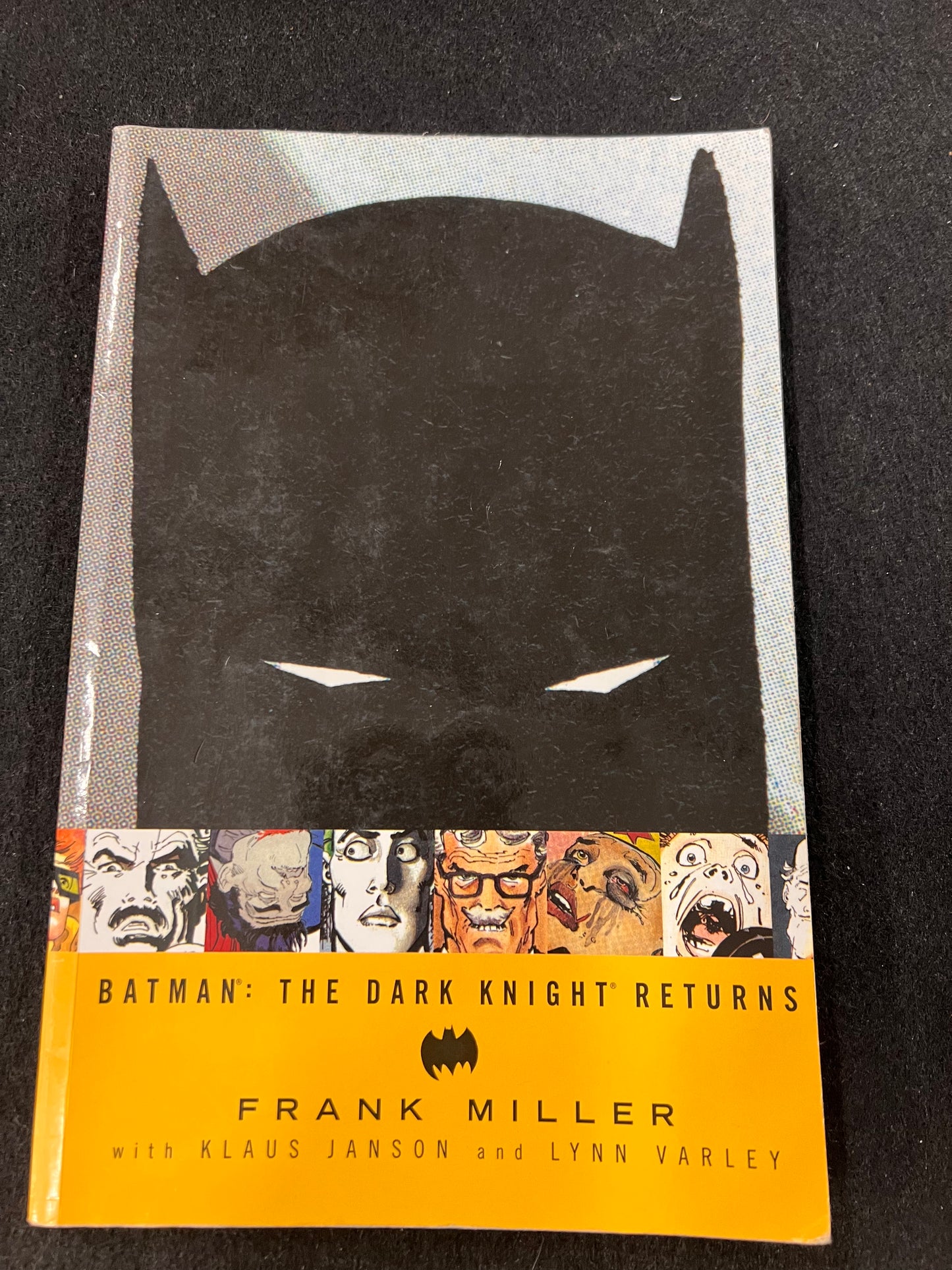 Batman The Dark Knight Returns By Frank Miller DC Comic Book