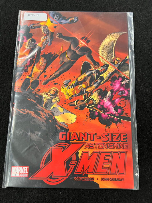 GIANT-SIZE ASTONISHING X-MEN #1 (2008) - Back Issue