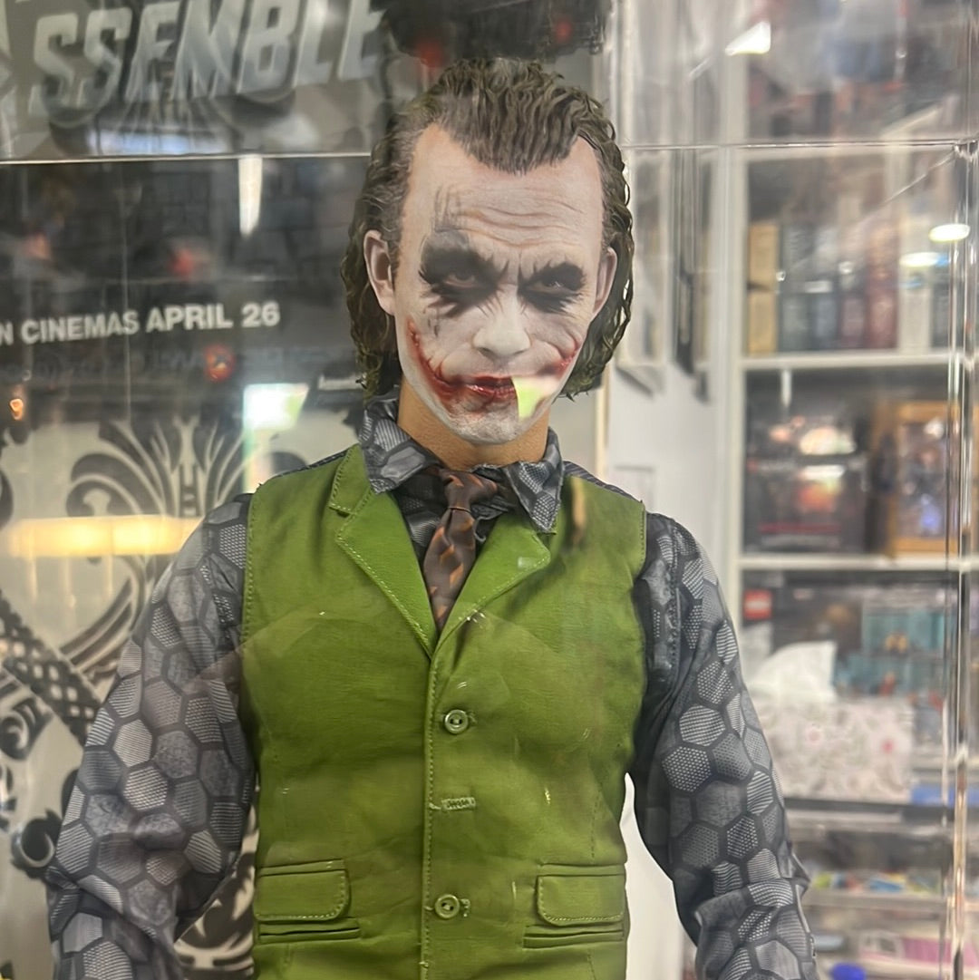 Heath Ledger Joker 1:3 Joker by Queen Studios