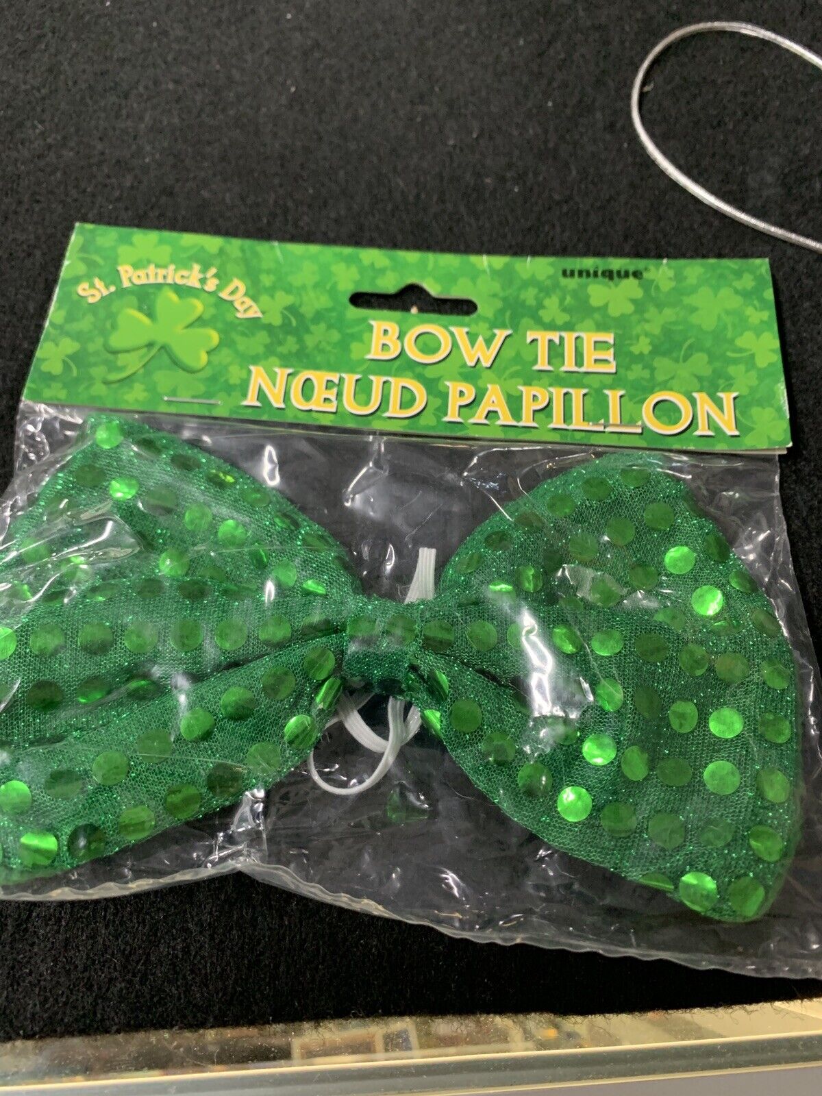 St Patricks Day Green Sequinned Bow Tie Satin Backing Leprechaun N05265