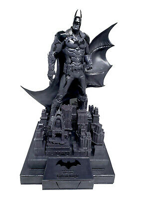 Batman Arkham Knight Light Up Gotham City Collector's Edition Statue.