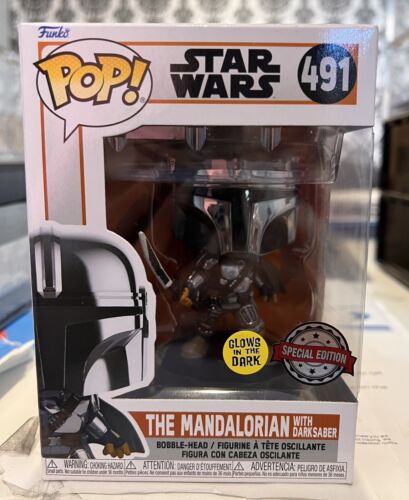 Star Wars The Mandalorian Glow In The Dark Pop Vinyl (Special Edition)