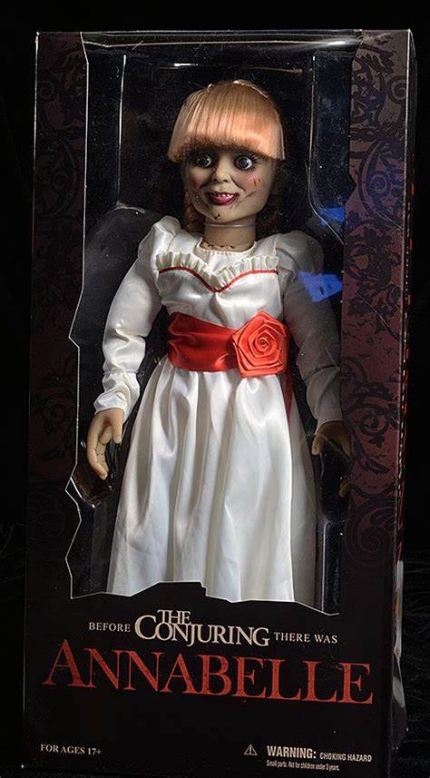 Annabelle – Prop Replica Doll